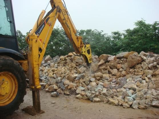 Гидромолот для экскаватора-погрузчика