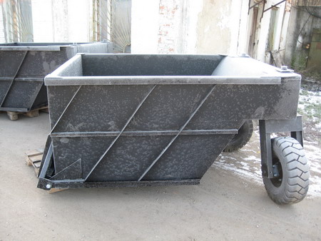 Самосвальный бункер для минипогрузчика