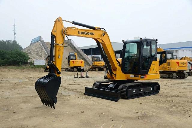 ekskavator-liugong-906f.jpg