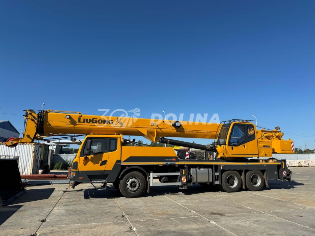 avtokran-liugong-ltc320l5.jpg