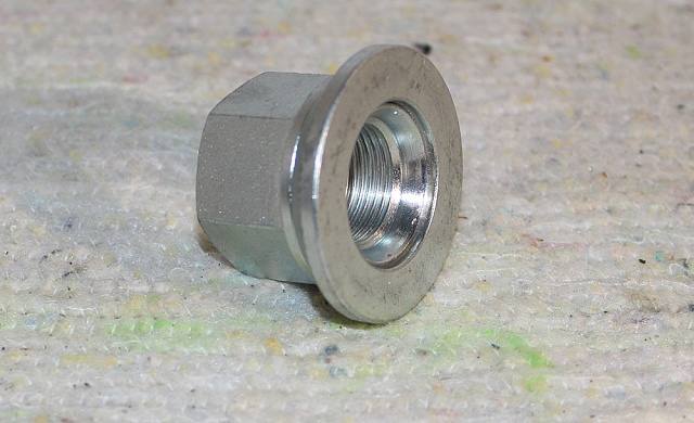 Гайка шпильки 03B2016 LiuGong CLG855N