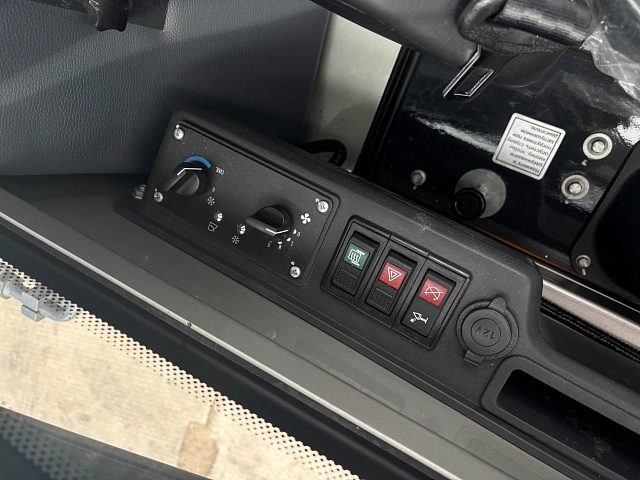 Мини-погрузчик LiuGong 355С