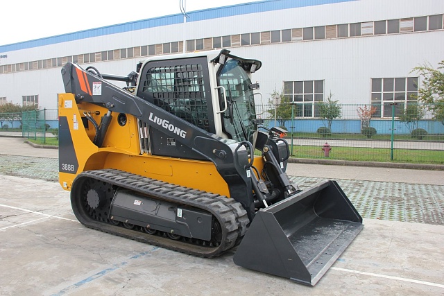 Гусеничный мини-погрузчик LiuGong CLG388B