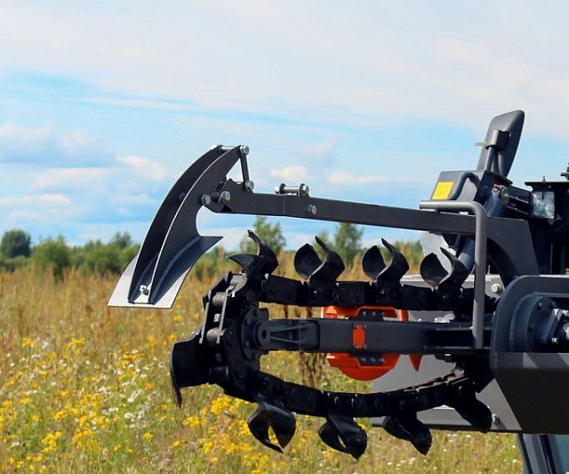 Траншеекопатель для мини-погрузчиков