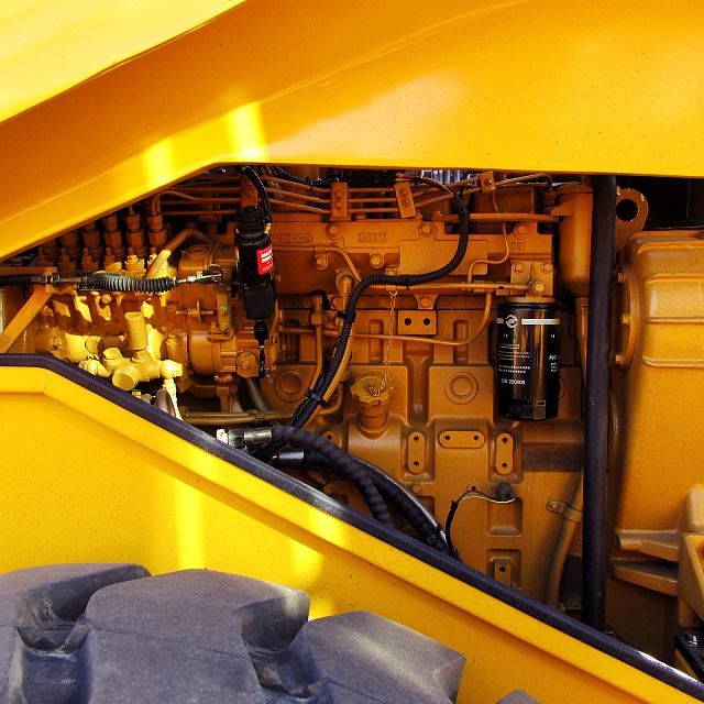 Элементы конструкции катка дорожного Liugong CLG 618