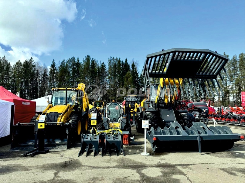 Впервые в Кирове! Инновационный фронтальный погрузчик Liugong CLG 848T на выставке АгроВятка 2025