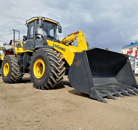 Отгрузка первого специального погрузчика Liugong CLG 856H Agri Edition!