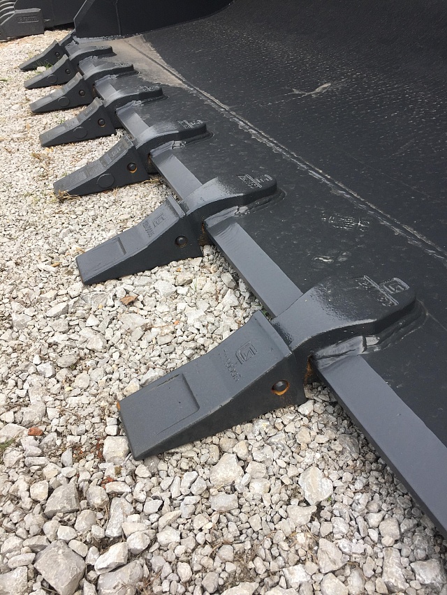 Ковшовое оборудование погрузчика фронтального Liugong CLG 856H (BS306+LG)