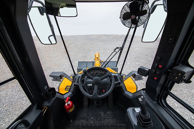 Кабина погрузчика Люгонг CLG 835H (BS305+LG) с широким углом обзора