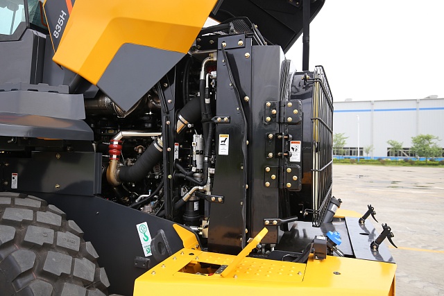 Погрузчик CLG 835H (BS205+LG)