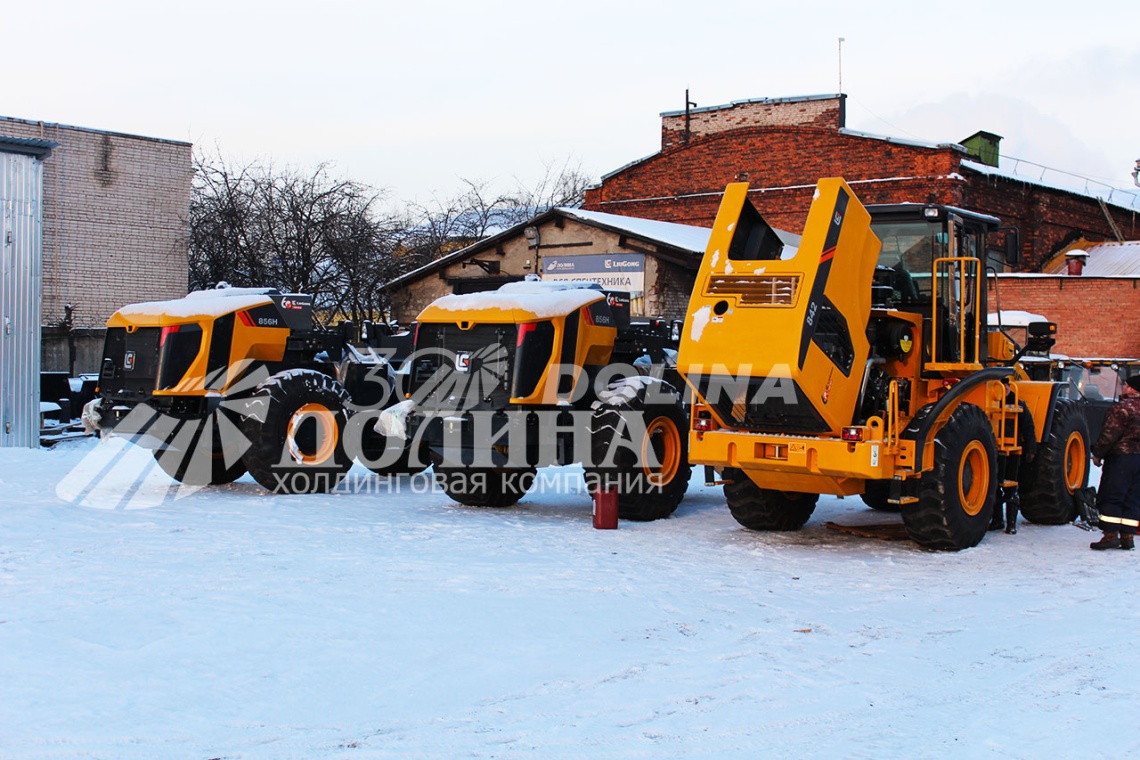 Сборка новой партии техники 27.12.2018 - LiuGong CLG 856H и CLG 842