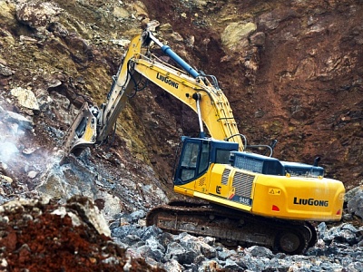 Экскаватор LiuGong CLG 945E Экскаватор LiuGong CLG 945E