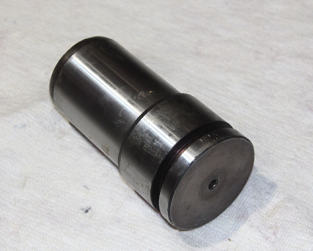Палец сочленения 60A0575 LiuGong CLG4165 CLG 418