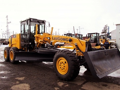 Автогрейдер LiuGong CLG 4215 (4 WD, 6WD)