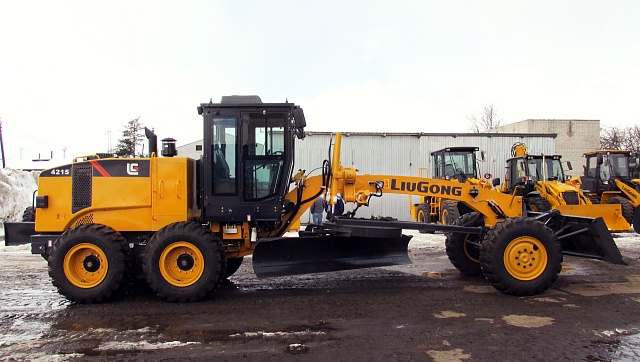 Грейдер-бульдозер LiuGong CLG 4215 (4 WD, 6WD)