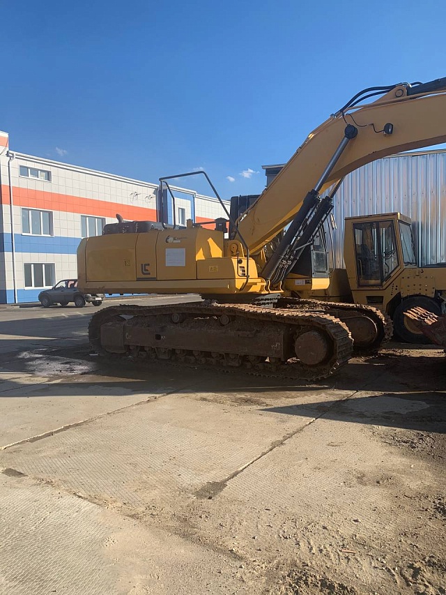 Гусеничный экскаватор LiuGong 933E, 2018 год (бывший в употреблении)