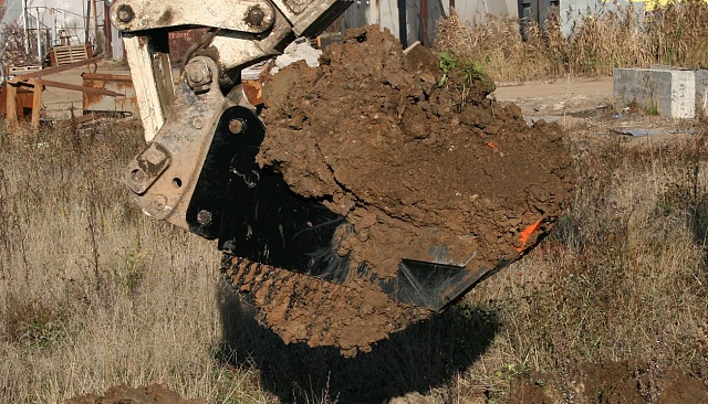 Траншейные ковши для экскаваторов-погрузчиков