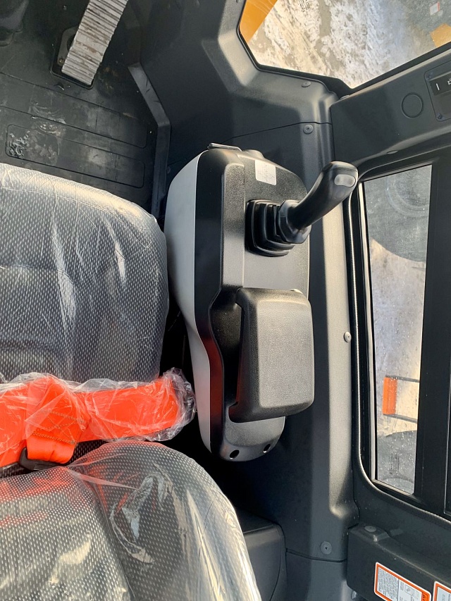 Фронтальный погрузчик LiuGong 835N