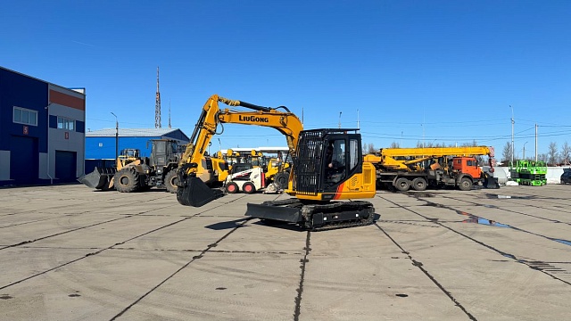 Экскаватор LiuGong CLG 908E