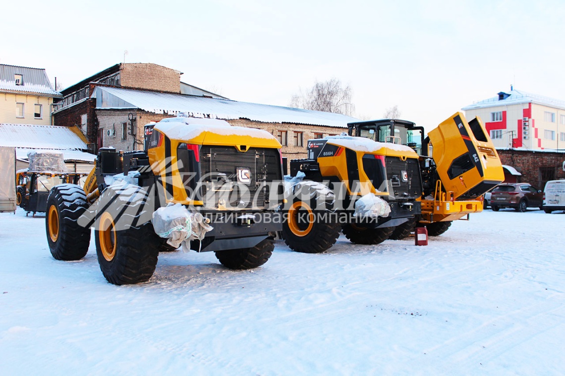 Сборка новой партии техники 27.12.2018 - LiuGong CLG 856H и CLG 842