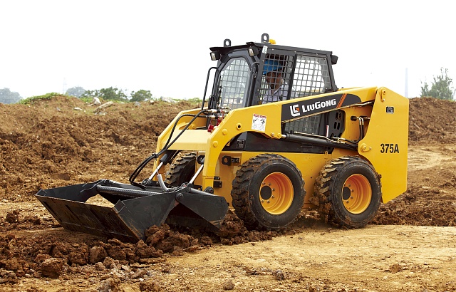 Ковш 4в1 для мини-погрузчиков