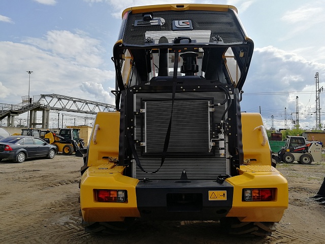 Фронтальный китайский погрузчик Liugong CLG 856H Agri STD