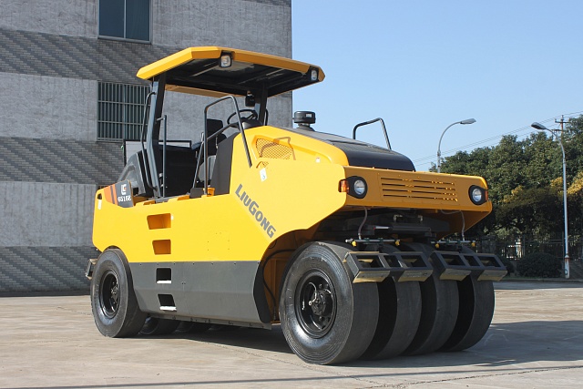 Каток дорожный LiuGong 6516 E