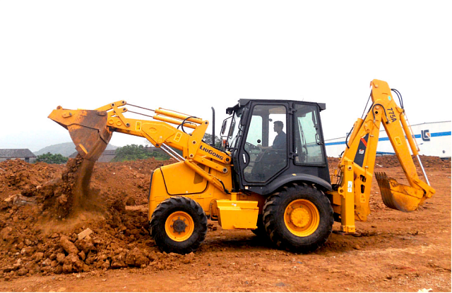 Экскаватор-погрузчик Люгонг CLG 775A