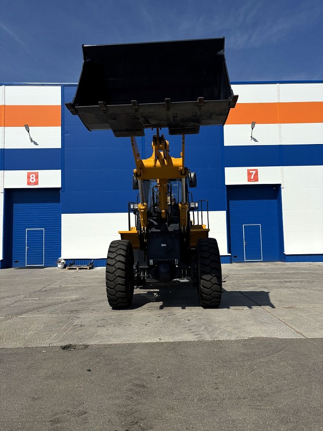 Фронтальный погрузчик LiuGong ZL50CN