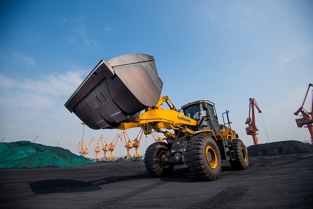 Фронтальный погрузчик Люгонг CLG 862H