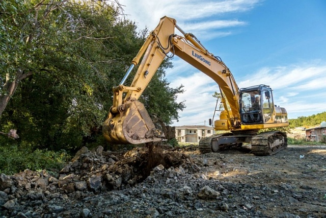 Экскаватор Liugong CLG 922E