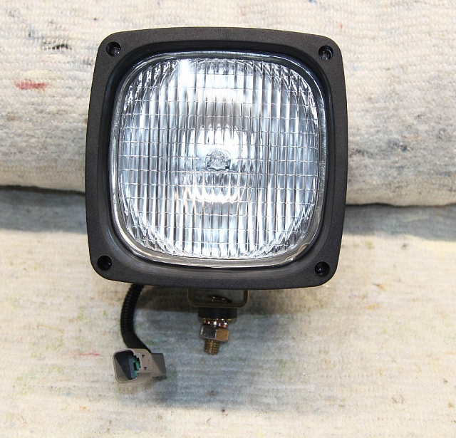 Фара рабочего освещения 32B0624 LiuGong CLG856H CLG835H CLG4215 CLG4165