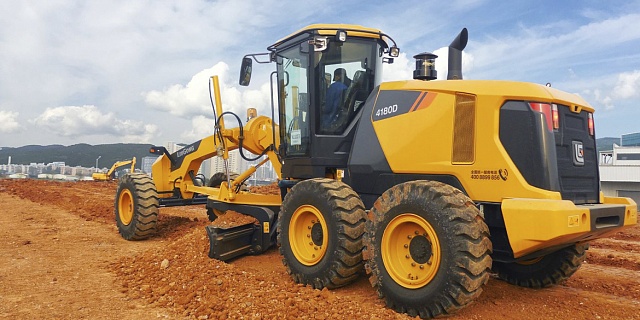 Автогрейдер LiuGong CLG 4180D Автогрейдер LiuGong CLG 4180D