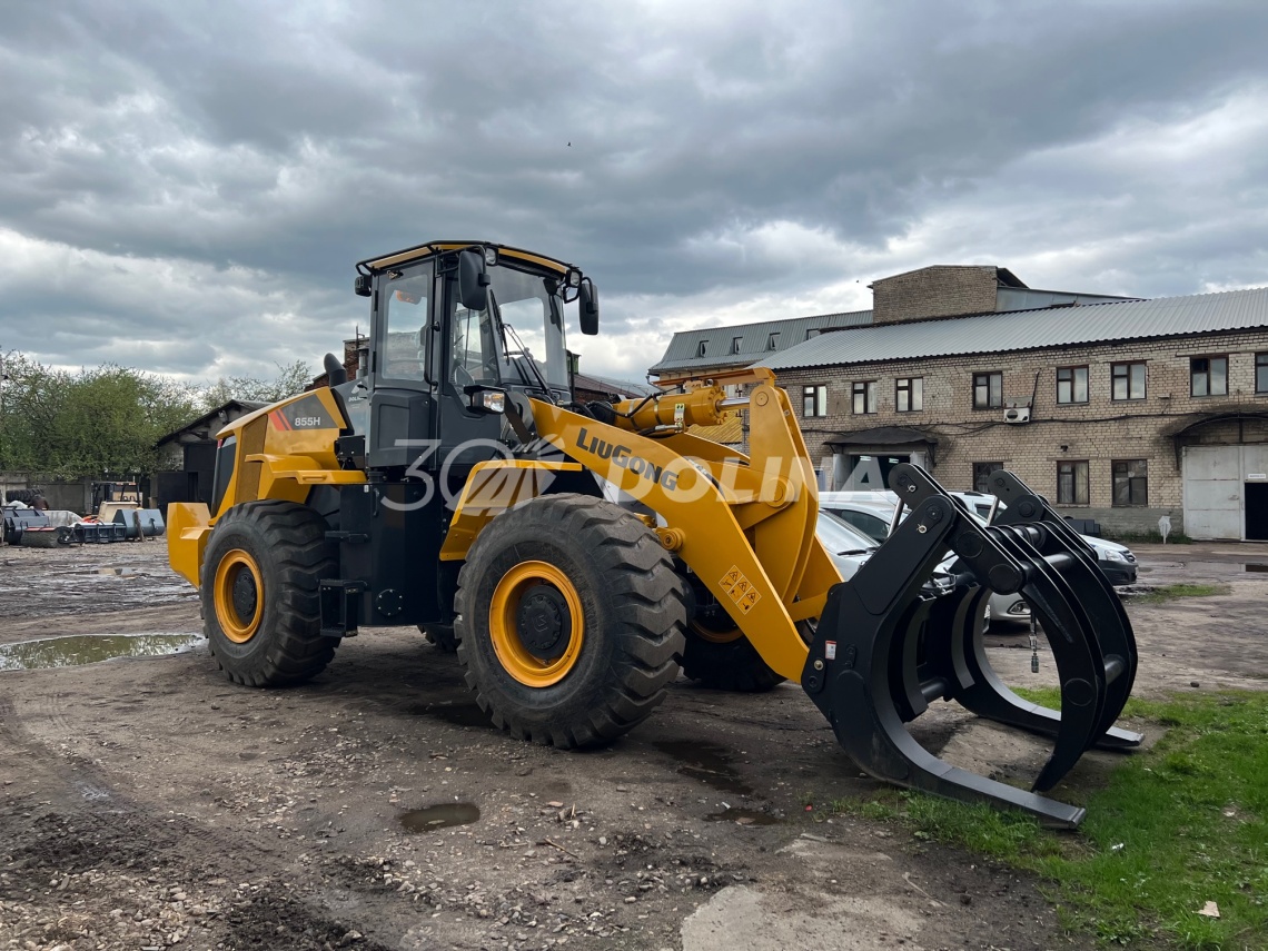 Погрузчик LiuGong с челюстным ковшом Погрузчик LiuGong с челюстным ковшом