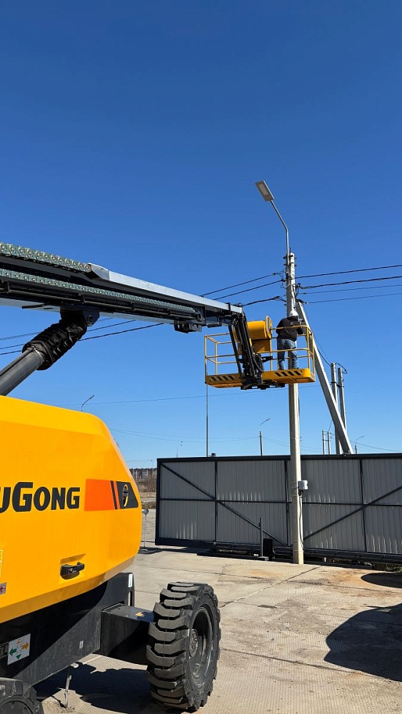 Дизельный телескопический подъемник LiuGong LT20J