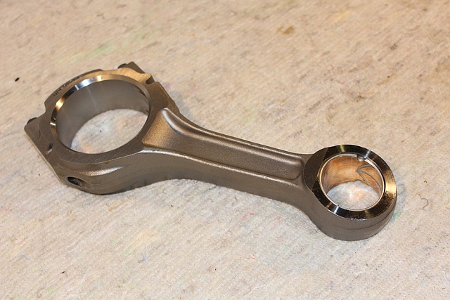 Шатун 40C3183/4944670 LiuGong CLG 425 CLG856 CLG 862