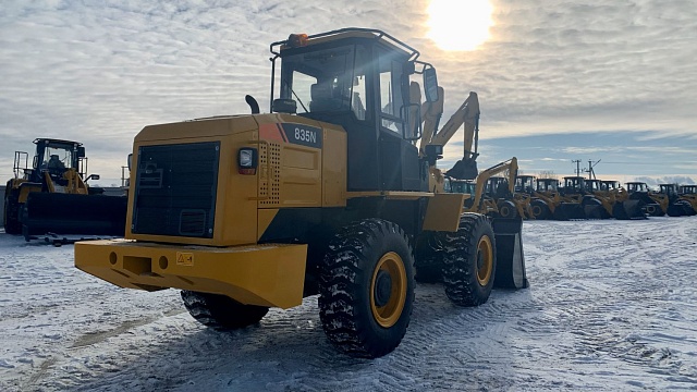 Фронтальный погрузчик LiuGong 835N