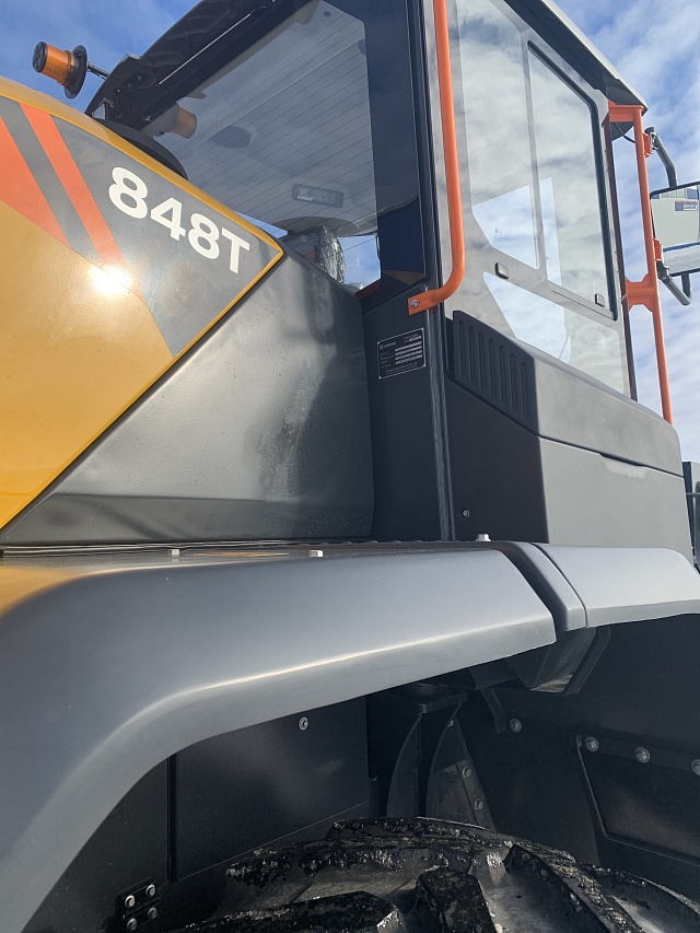 Фронтальный погрузчик LiuGong 848T