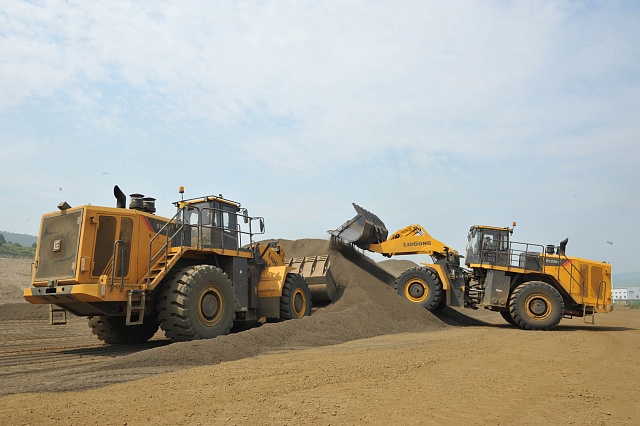 Liugong CLG 8128H: фронтальный погрузчик 12 т