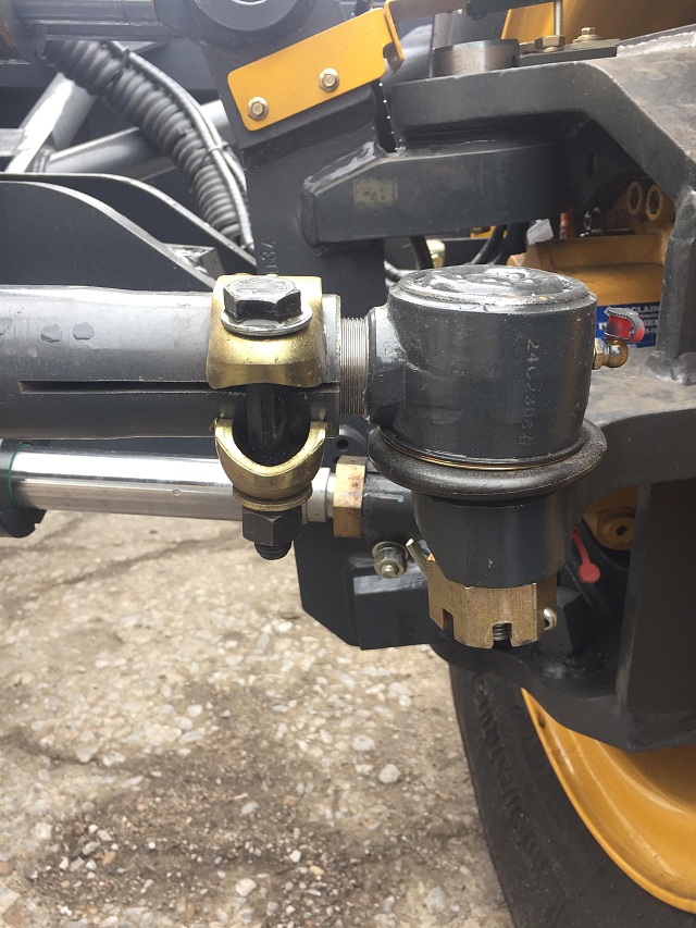 Элементы конструкции дорожного грейдера Люгонг CLG 4215 (4 WD, 6WD)