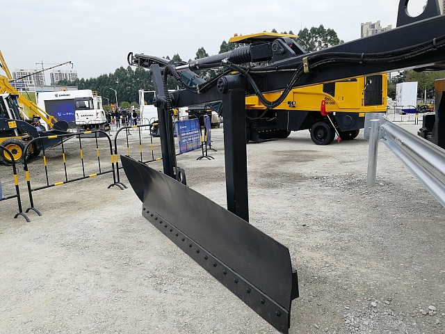 Боковой отвал [ОБГ-2] для автогрейдера