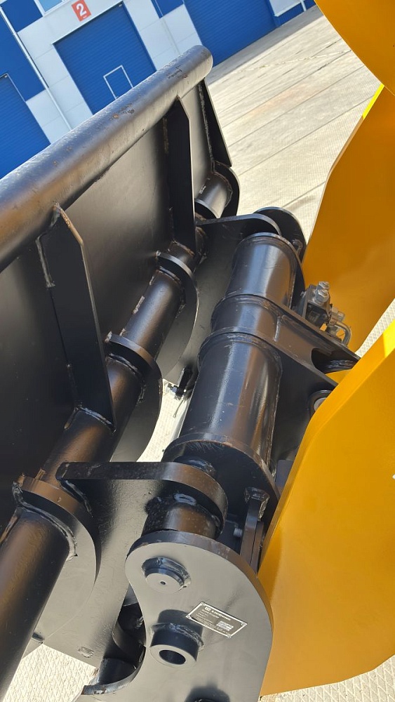 Сельскохозяйственный фронтальный погрузчик Liugong CLG856H MAX AGRI
