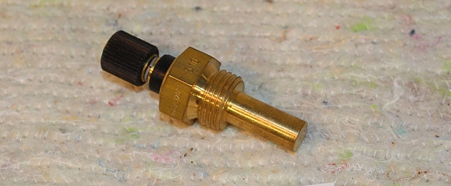 Датчик  температуры 30V0032 LiuGong CLG 612H CLG 614H