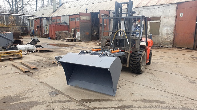 Ковш основной на вилочный погрузчик