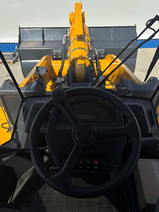 Фронтальный погрузчик LiuGong CLG 856H