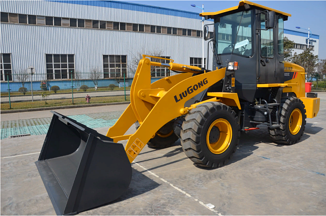 Фронтальный погрузчик Liugong CLG 820C