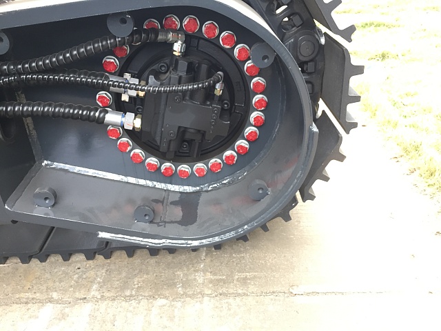 Элементы гусеничного хода экскаватора CLG 950E