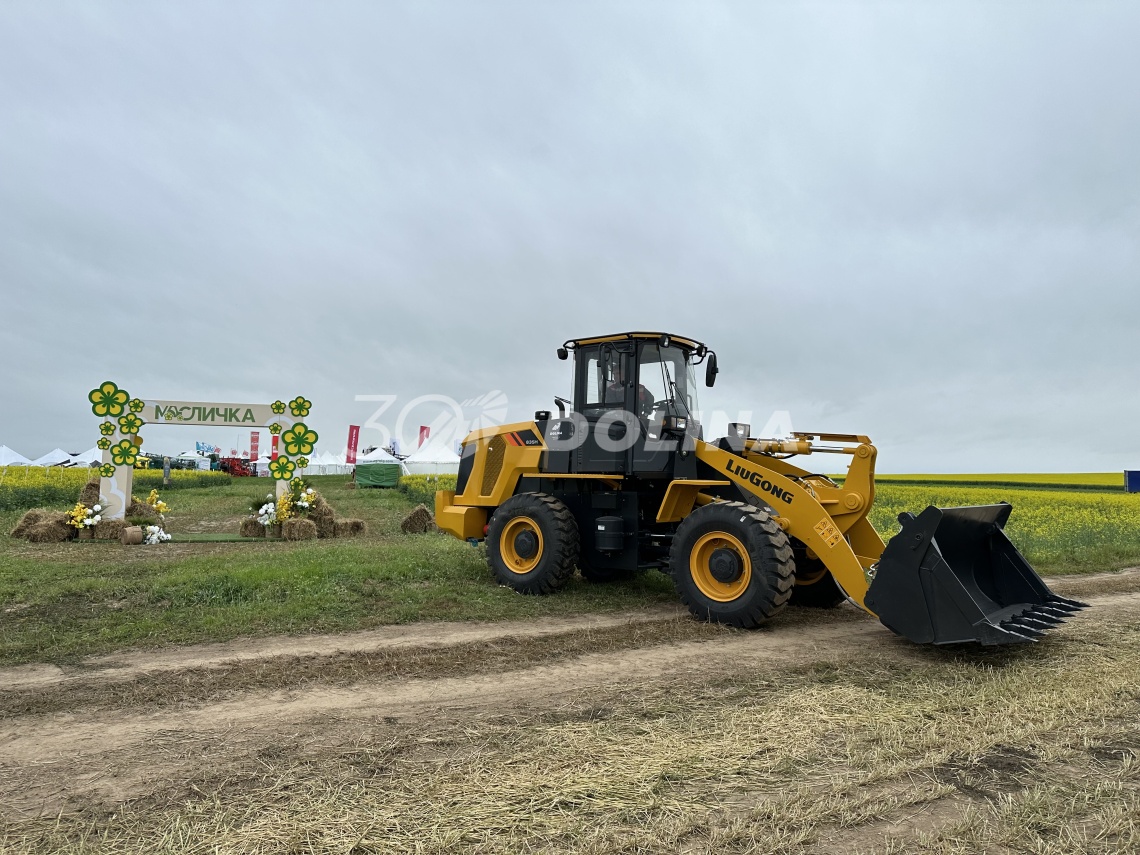 Погрузчик LiuGong CLG 835H на выставке «Масличка-2023»