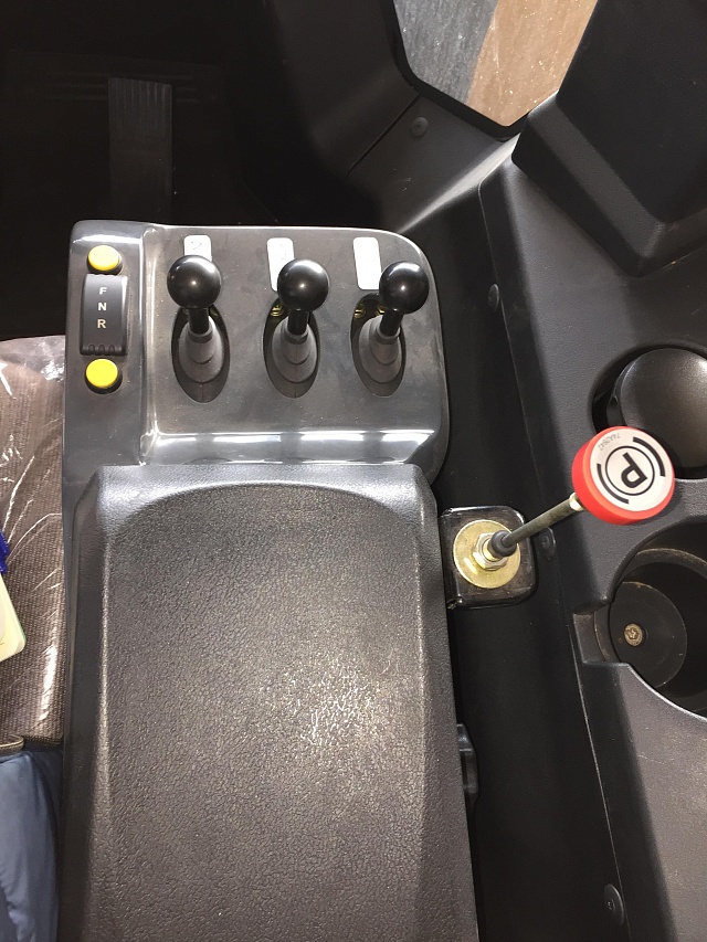 Рычаги управления фронтального погрузчика Liugong CLG 890H