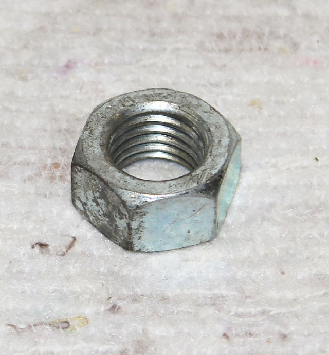 Гайка зуба и бокореза JСВ 3СХ, 4СХ